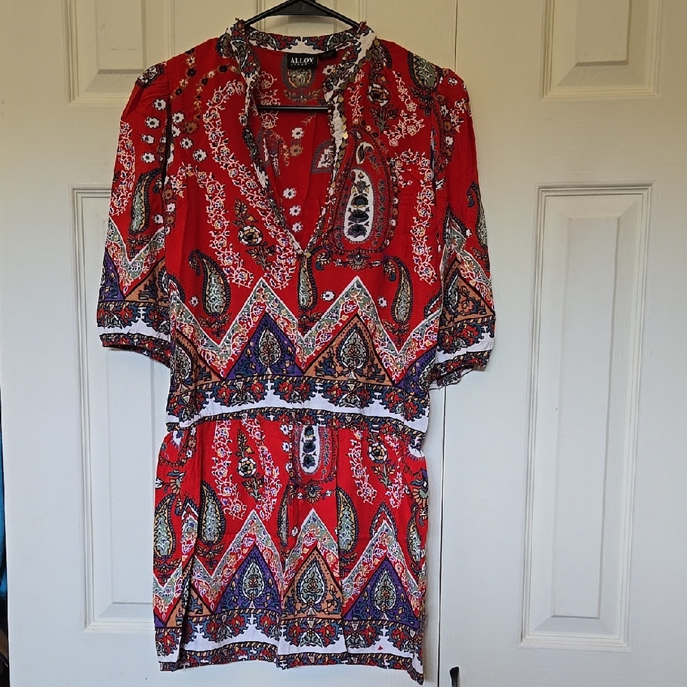 Alloy Women's Red Paisley Mini Dress